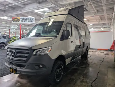 2026 Storyteller Overland Crew Mode XL photo 5