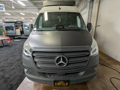 2026 Storyteller Overland Crew Mode XL photo 4