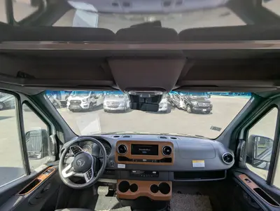 2026 Winnebago Revel 44E photo 14
