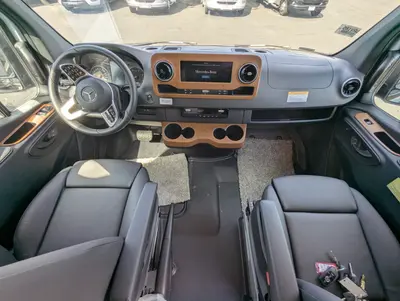 2026 Winnebago Revel 44E photo 13