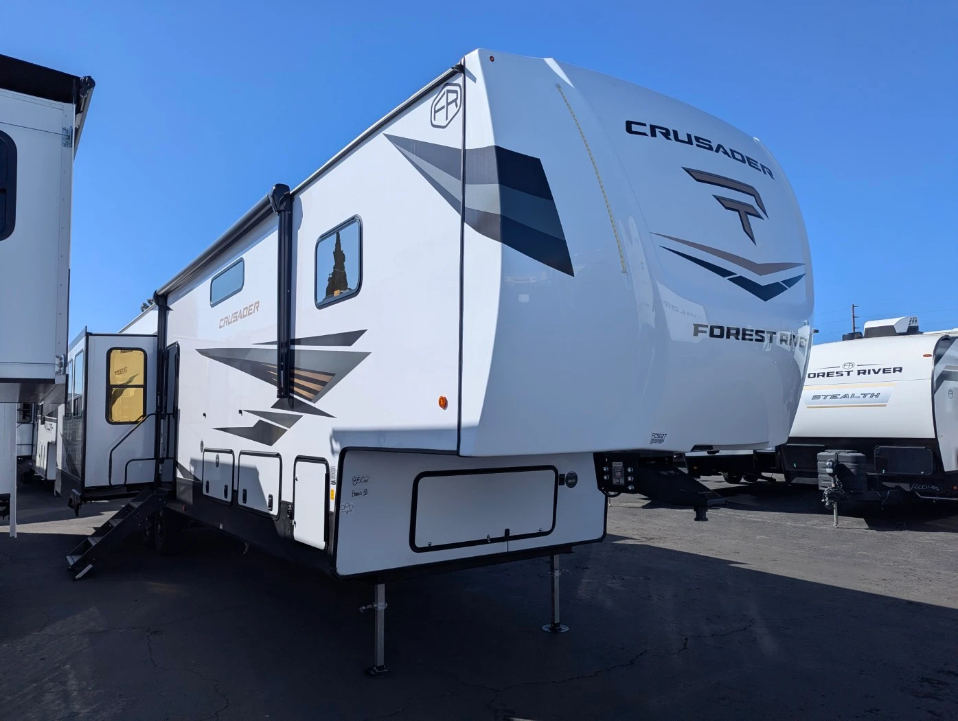 2026 Prime Time Crusader BONUS38 exterior