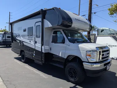 New 2026 Coachmen Cross Trail 22XG