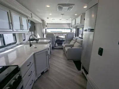 2024 Holiday Rambler Eclipse 34J photo 27