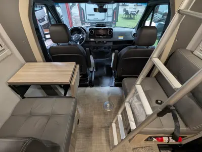 2027 Winnebago Ekko photo 25