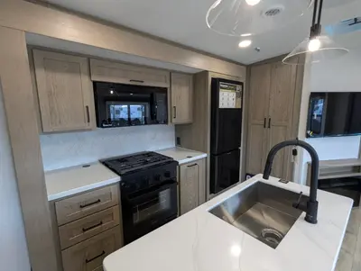 2026 Forest River Rockwood Signature 8336BH photo 35