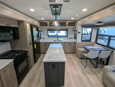 2026 Forest River Rockwood Signature 8339FK photo 14