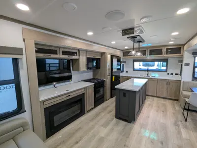 2026 Forest River Rockwood Signature 8339FK photo 12