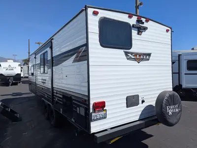 2024 Forest River Wildwood X-Lite Southwest 242BHXL photo 5