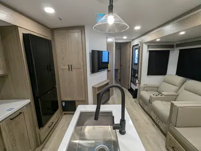 2026 Forest River Rockwood Signature 8336BH photo 33