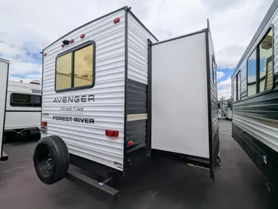 2026 Prime Time Avenger 30PO photo 10