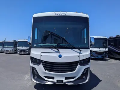 2026 Holiday Rambler Invicta 33HB photo 3