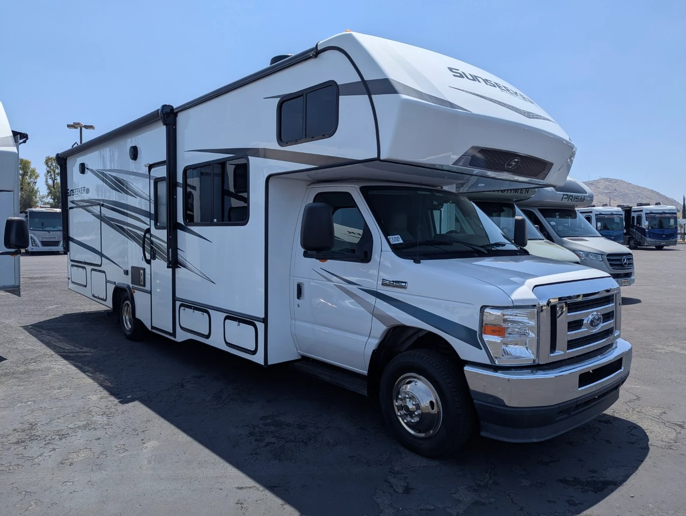 2024 Forest River Sunseeker 2860DS exterior