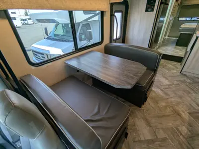 2024 Forest River Sunseeker 2860DS photo 12