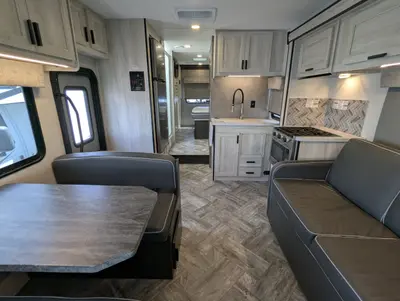 2024 Forest River Sunseeker 2860DS photo 11