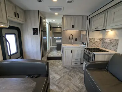 2024 Forest River Sunseeker 2860DS photo 14