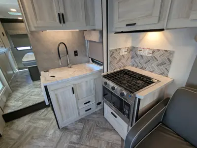 2024 Forest River Sunseeker 2860DS photo 15