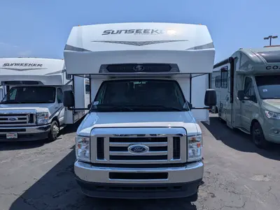 2024 Forest River Sunseeker 2860DS photo 3
