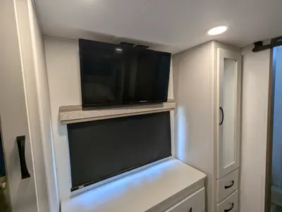 2024 Alliance RV Paradigm 395DS photo 24