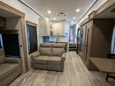 2024 Alliance RV Paradigm 395DS photo 19
