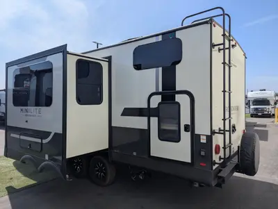 2026 Forest River Rockwood Mini Lite 2520BH photo 11