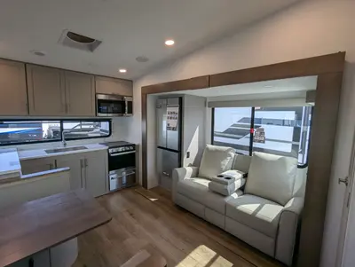 2026 Alliance RV Avenue 23ML photo 15