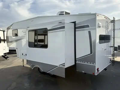 2026 Alliance RV Avenue 23ML photo 3
