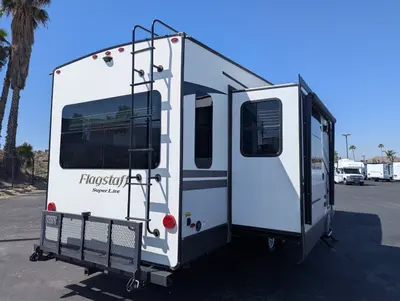2020 Forest River Flagstaff Super Lite 528IKWS photo 6