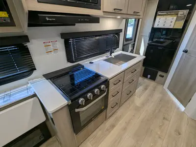 2026 Forest River Rockwood Mini Lite 2205S photo 19