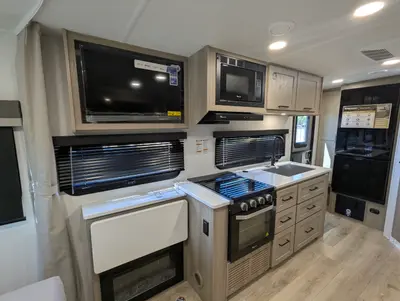 2026 Forest River Rockwood Mini Lite 2205S photo 18