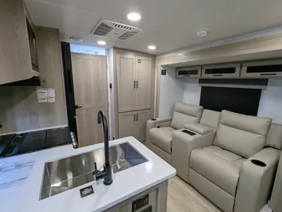 2026 Forest River Rockwood Mini Lite 2108RB photo 8