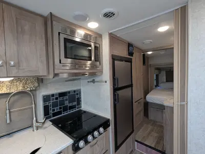 2019 Forest River Forester 2401R MBS photo 16