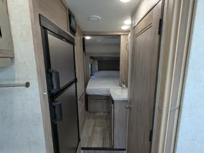 2019 Forest River Forester 2401R MBS photo 17