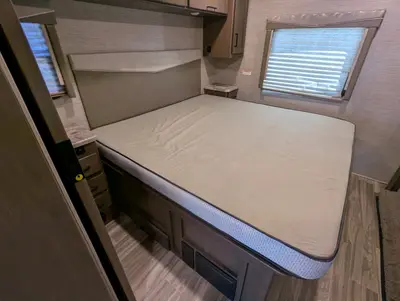 2022 Thor Motor Coach A.C.E. 32.3 photo 28
