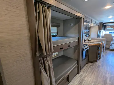 2022 Thor Motor Coach A.C.E. 32.3 photo 31