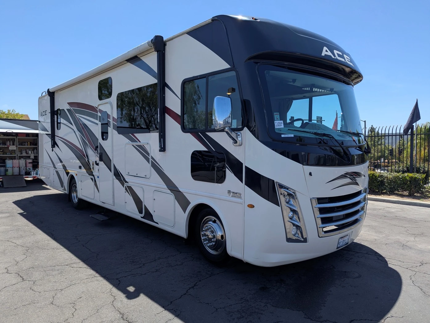 2022 Thor Motor Coach A.C.E. 32.3 exterior