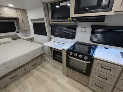 2026 Forest River Rockwood Mini Lite 2205S photo 11