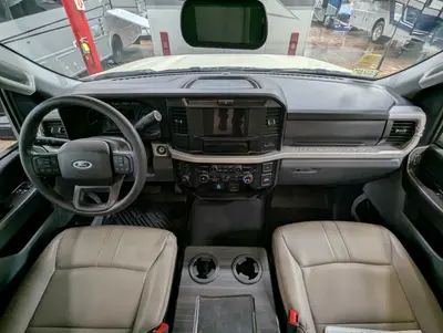 2026 Entegra Coach Esteem XL 32U photo 14