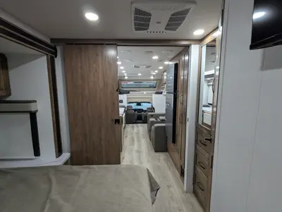 2026 Entegra Coach Esteem XL 32U photo 32
