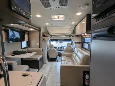 2020 Thor Motor Coach Compass RUV 24SX photo 24