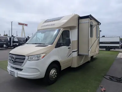 2020 Thor Motor Coach Compass RUV 24SX photo 4