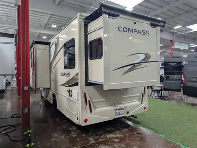 2020 Thor Motor Coach Compass RUV photo 5