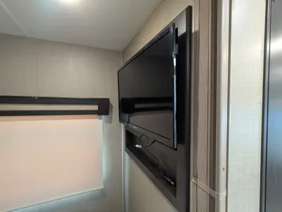 2020 Thor Motor Coach Compass RUV 24SX photo 23