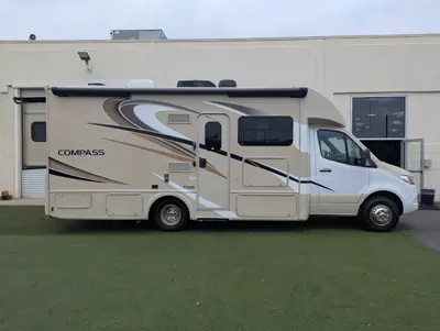 2020 Thor Motor Coach Compass RUV 24SX photo 7