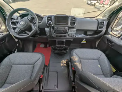 2026 Winnebago Solis Pocket 36A photo 10