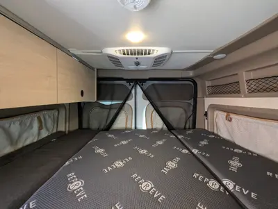2026 Winnebago Solis Pocket 36A photo 9