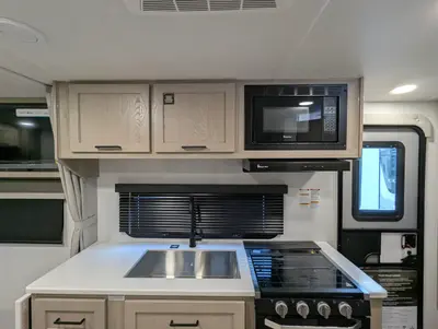 2026 Forest River Rockwood Mini Lite 2109S photo 27