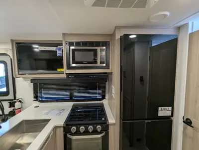 2026 Forest River Rockwood Mini Lite 2214S photo 23