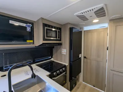 2026 Forest River Rockwood Mini Lite 2214S photo 21