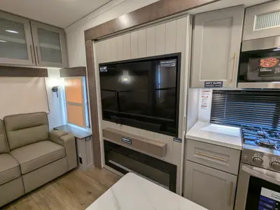2026 Alliance RV Paradigm 340RL photo 28