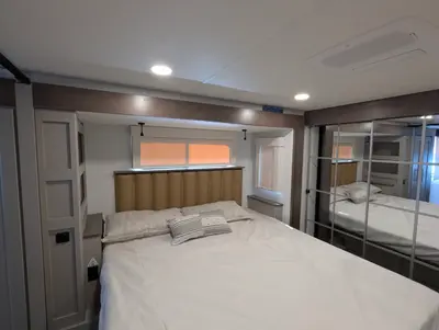 2026 Alliance RV Paradigm 340RL photo 13